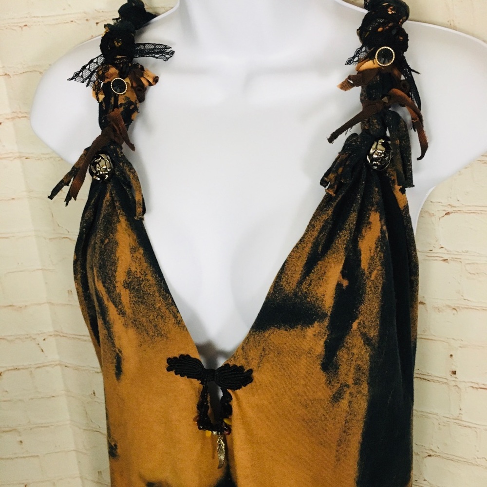 ✝️ Open Back Cross Tank💟 - Picture 13 of 16